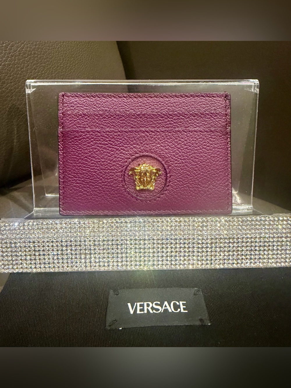 VERSACE DEEP PURPLE LEATHER GOLD MEDUSA CARD CASE HOLDER - Picture 3 of 7